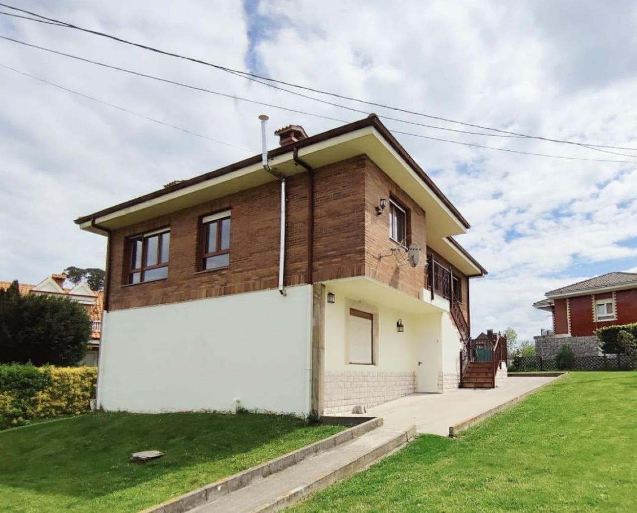 Casa Bahia Santander Villa Pedrena Exterior photo